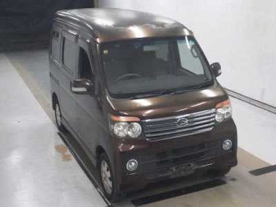 DAIHATSU ATRAI WAGON