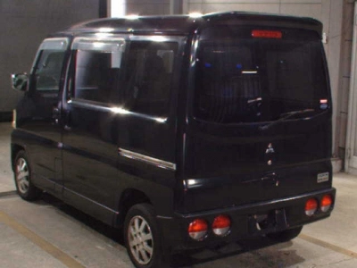 MITSUBISHI TOWN BOX