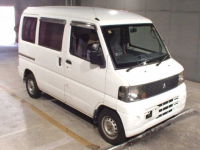 MITSUBISHI MINICAB