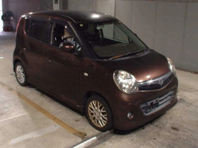 SUZUKI MRWAGON