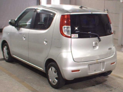 SUZUKI MRWAGON