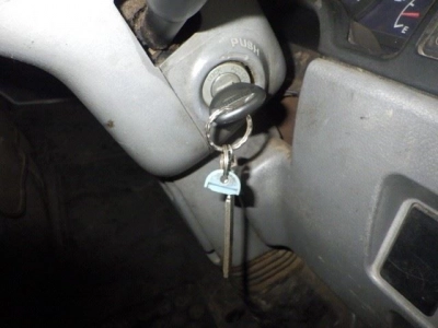 MITSUBISHI CANTER