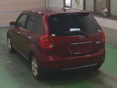 MAZDA VERISA