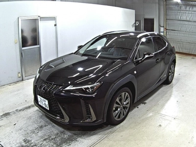 LEXUS UX
