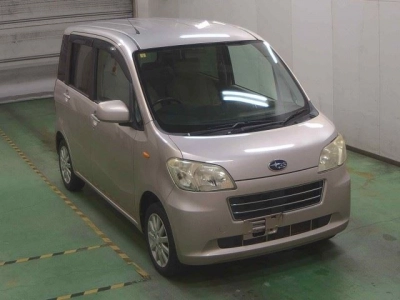 SUBARU LUCRA