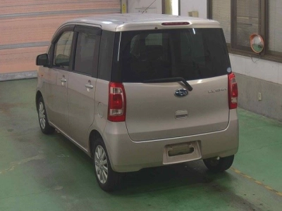 SUBARU LUCRA