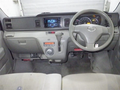 DAIHATSU ATRAI WAGON