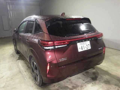NISSAN AURA