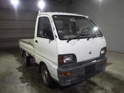 MITSUBISHI MINICAB