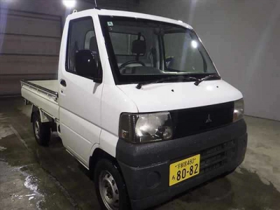 MITSUBISHI MINICAB