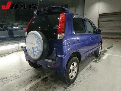 DAIHATSU TERIOS KID