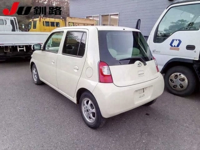 DAIHATSU ESSE