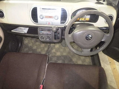 SUZUKI MRWAGON