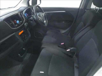 SUZUKI WAGON R STINGRAY