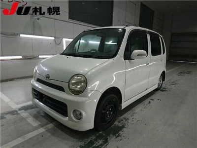 DAIHATSU MOVE LATTE