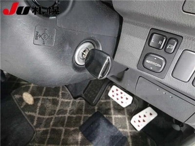 DAIHATSU MOVE LATTE