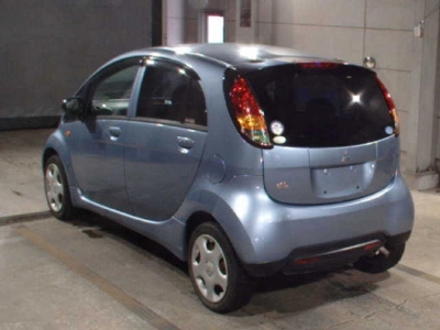 MITSUBISHI I