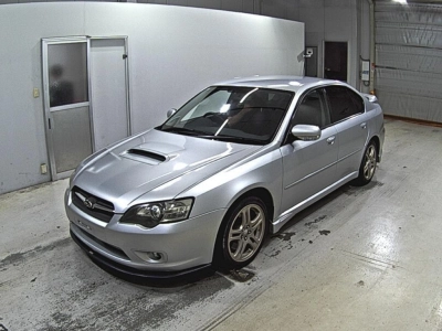 SUBARU LEGACY B4