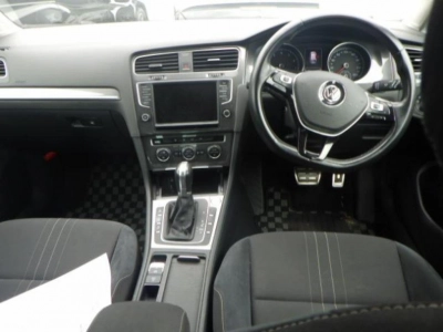 VOLKSWAGEN GOLF ALLTRACK