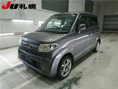 HONDA ZEST