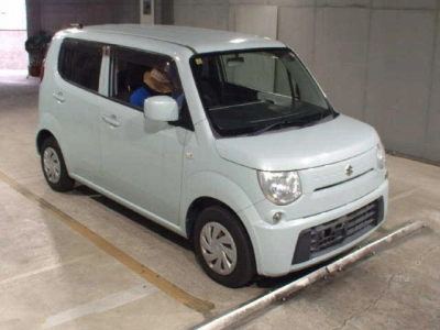 SUZUKI MRWAGON