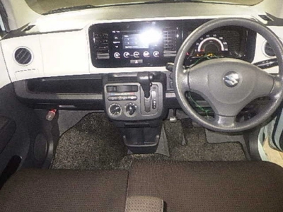 SUZUKI MRWAGON