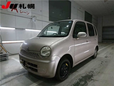 DAIHATSU MOVE LATTE