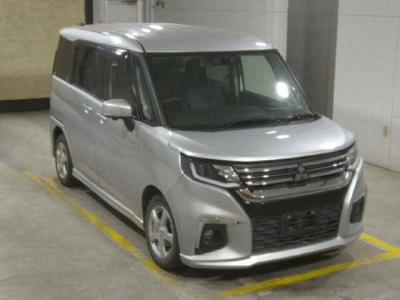 MITSUBISHI DELICA D:2
