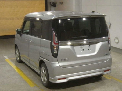 MITSUBISHI DELICA D:2