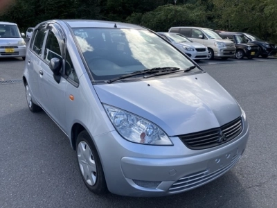 MITSUBISHI COLT
