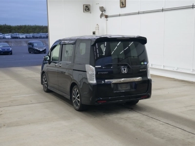 HONDA STEPWGN SPADA