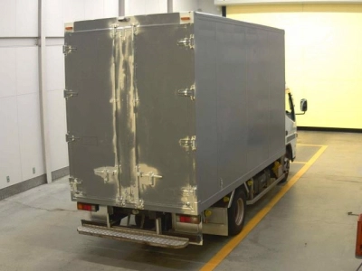 MITSUBISHI CANTER