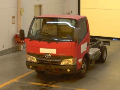 TOYOTA DYNA