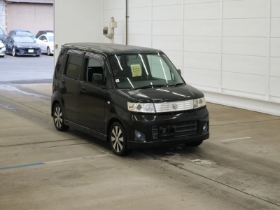 SUZUKI WAGON R STINGRAY