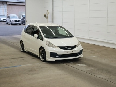 HONDA FIT HYBRID