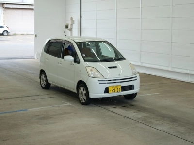 SUZUKI MRWAGON