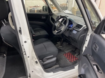 MITSUBISHI DELICA D:2