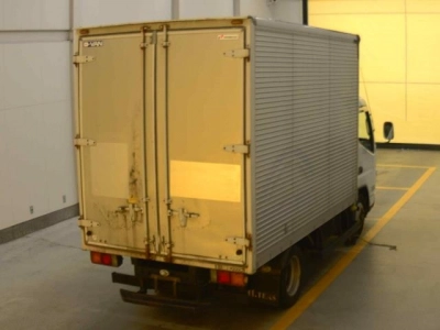 MITSUBISHI CANTER