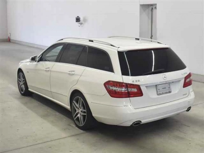 MERCEDES BENZ E CLASS STATION WAGON