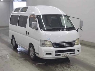 NISSAN CARAVAN BUS
