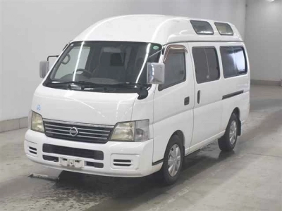 NISSAN CARAVAN BUS