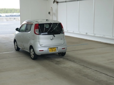 SUZUKI MRWAGON
