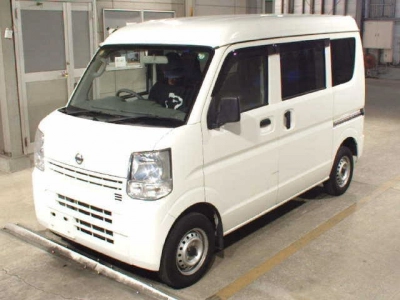 NISSAN NV100 CLIPPER