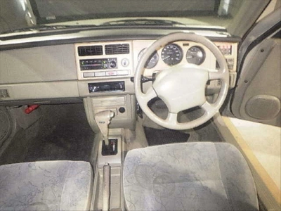 NISSAN RASHEEN