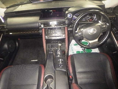 LEXUS IS