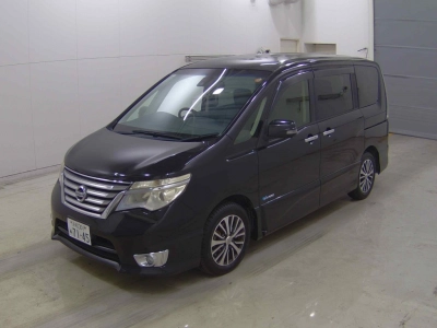 NISSAN SERENA