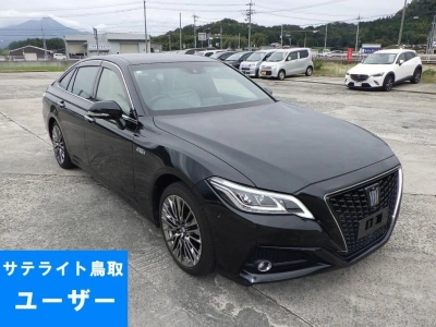 TOYOTA CROWN HYBRID