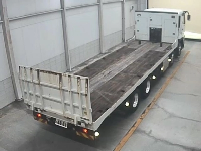MITSUBISHI FUSO