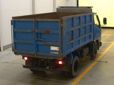 MITSUBISHI CANTER