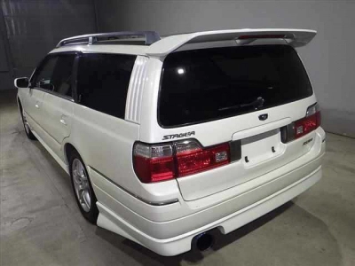 NISSAN STAGEA